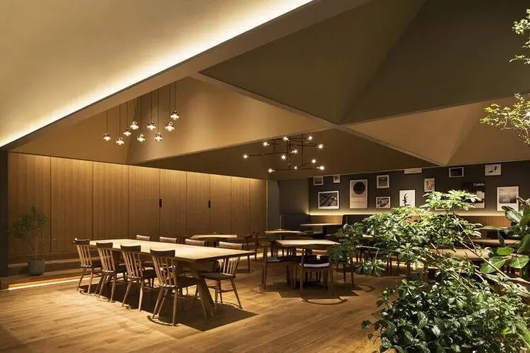 日式禪意餐廳設(shè)計：品味寧靜與精致的和食之美